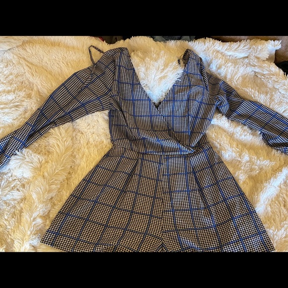 Charlotte Russe Pants - Long sleeve Romper !